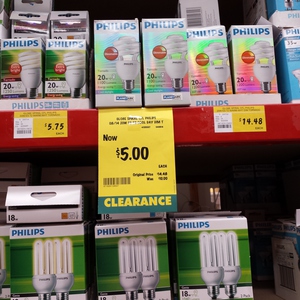 50%OFF Dimmable Philips Tornado Energy Saver Light Bulb Deals and Coupons