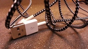 50%OFF Nylon iPhone 5 cable Deals and Coupons